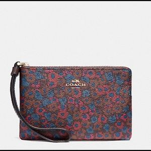 👛Coach🛍 Zipper Wristlet